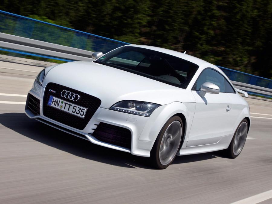  Audi TT RS Coupe (8J) 2009 года  (WW) (фото 3 из 63)